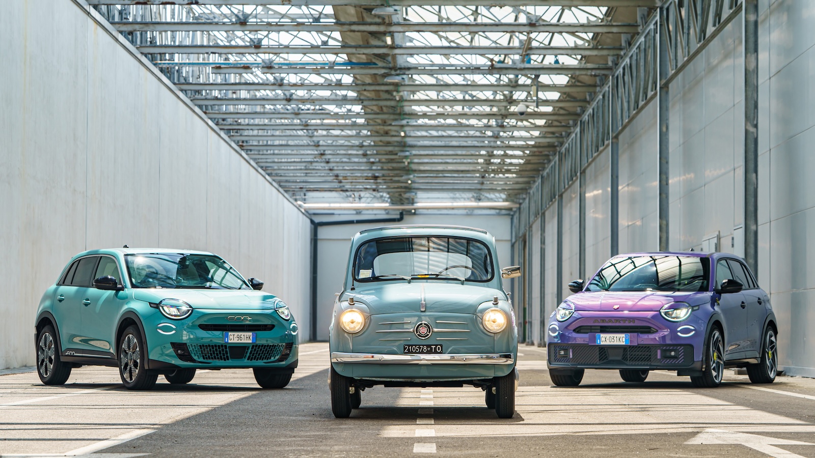 70 Χρόνια Fiat 600: Το εμβληματικό μοντέλο «τρέχει» στο 1000 Miglia με γυναικείο πλήρωμα 